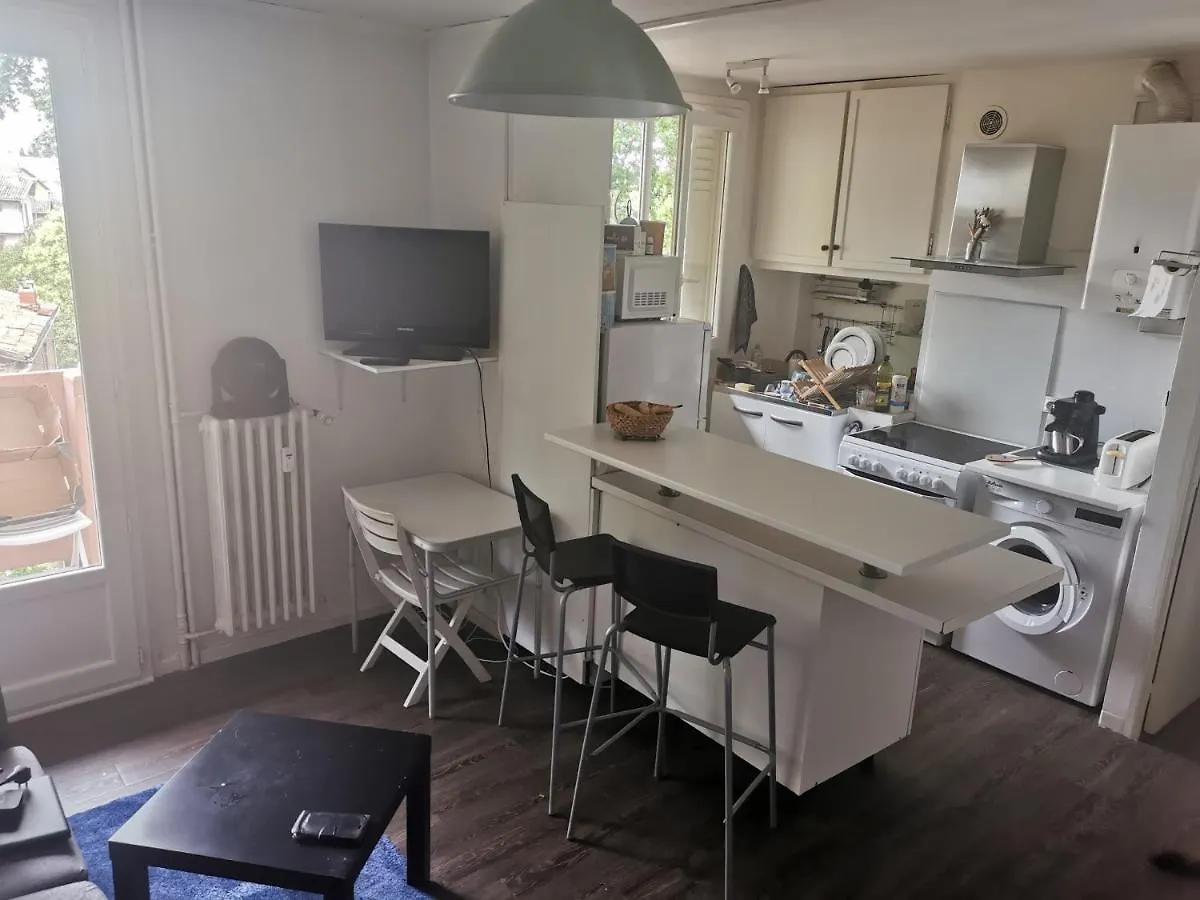 A Deux Pas Du Stadium Apartment Toulouse